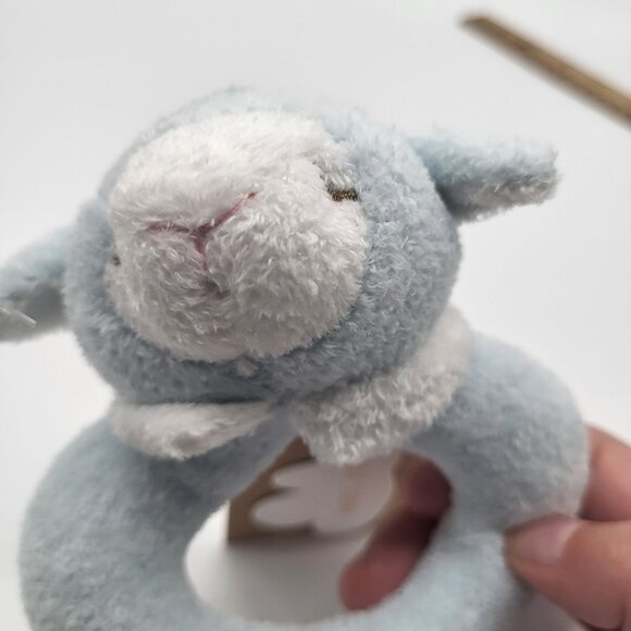 ANGEL DEAR Ring Rattle Baby Soft Blue Lamb Sheep NWT - Picture 4 of 7